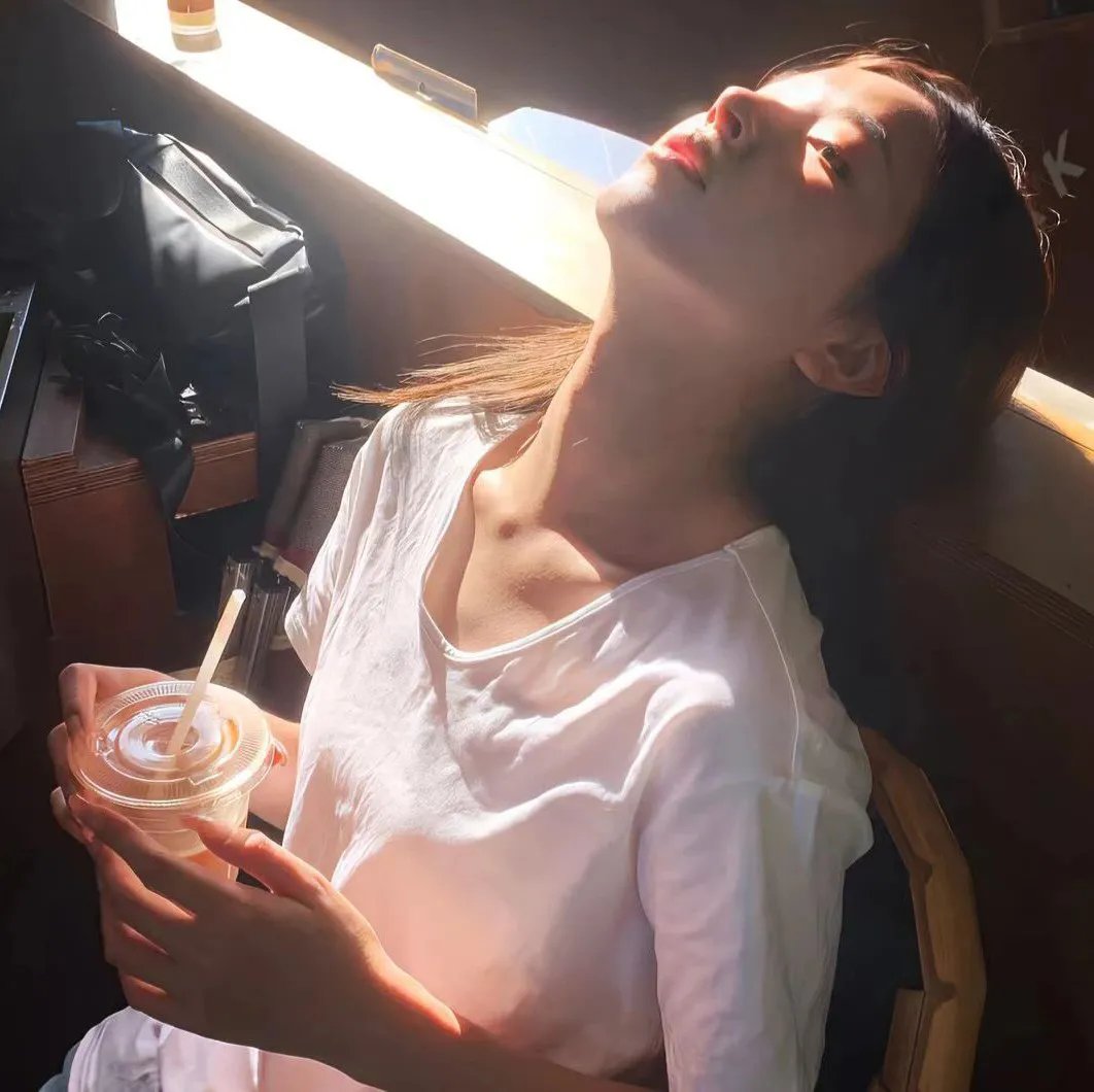 龙非龙凤非凤
